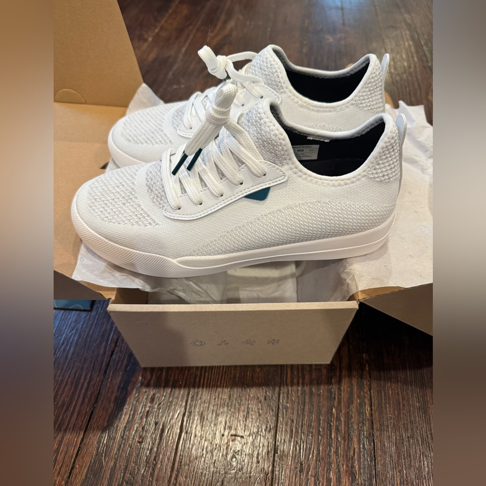 Vessi White Knit Sneakers with Green Accent